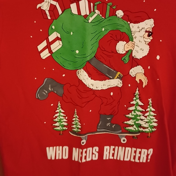 BOYS OR GIRLS LONG SLEEVE SHIRT. CHRISTMAS THEME!! - Picture 4 of 5